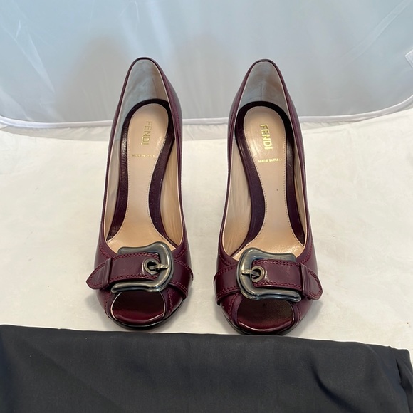 Fendi leather open toe pumps - Picture 2 of 10